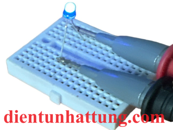 led-duc-3mm-mau-xanh-duong-anh-2